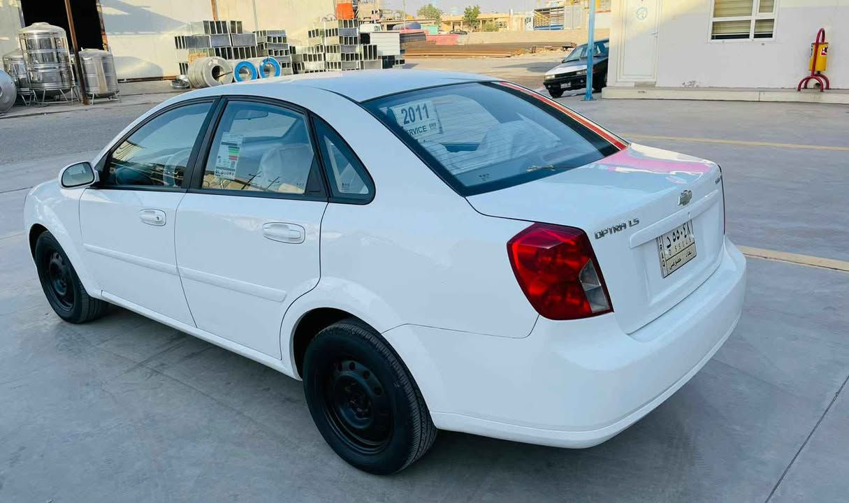 ...﷽....
ئؤپترا موديل ٢٠١١ بةشةرتى حاسيبه و ئةوةليات ، قستەکانە،
شاشه ئايپاد ، جام كارةبا ، ئاوينه كارةبا ،
چوار تايةى تازه ، پيش و پاشى چركةى تيدا نيه تندوتؤله،
گير و مةكينه و تبريد سارد و گةرم بةشةرت ، 
ليدراوى نيه  ، سێ پارچەی بۆیاخە .
كامل جوانكارى و پوليش كراوه ، 
يةك دينار نوقسانى نیە ،
شوين // كةلار 
سعر //  57
*********** Singapore
