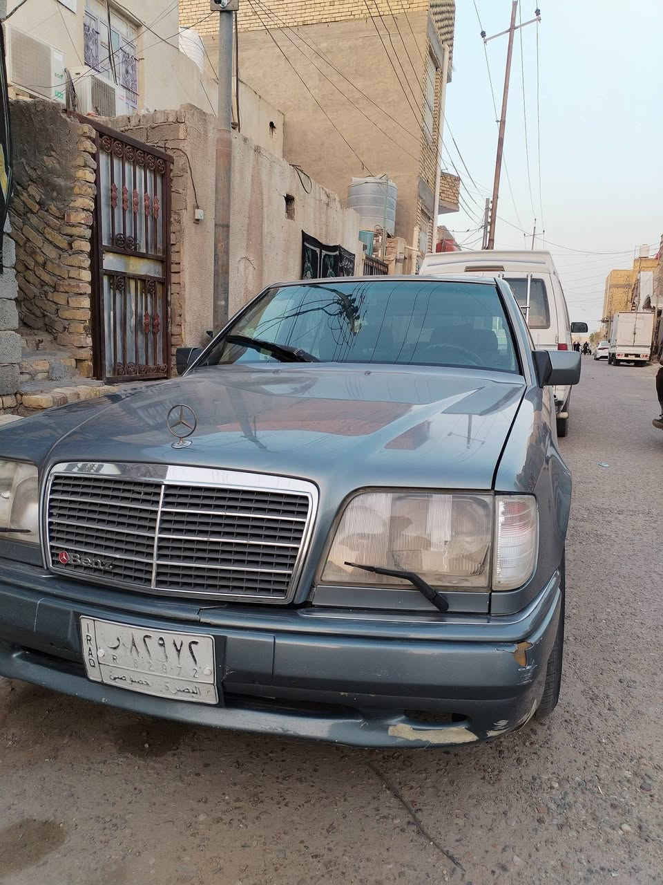 السلام عليكم
سيارة مارسيدس 320 اصل بيبي شبح محوره مكينه ثنين ونص 
موصفاتها: 
تبريد شغال 
سيارة جاهزه 
كهربايات جاهزه 
رقمها بصرة 
راعيها بالناصرية 

للأستفسار عبر رقم الهاتف 
*********** مابي واتساب
