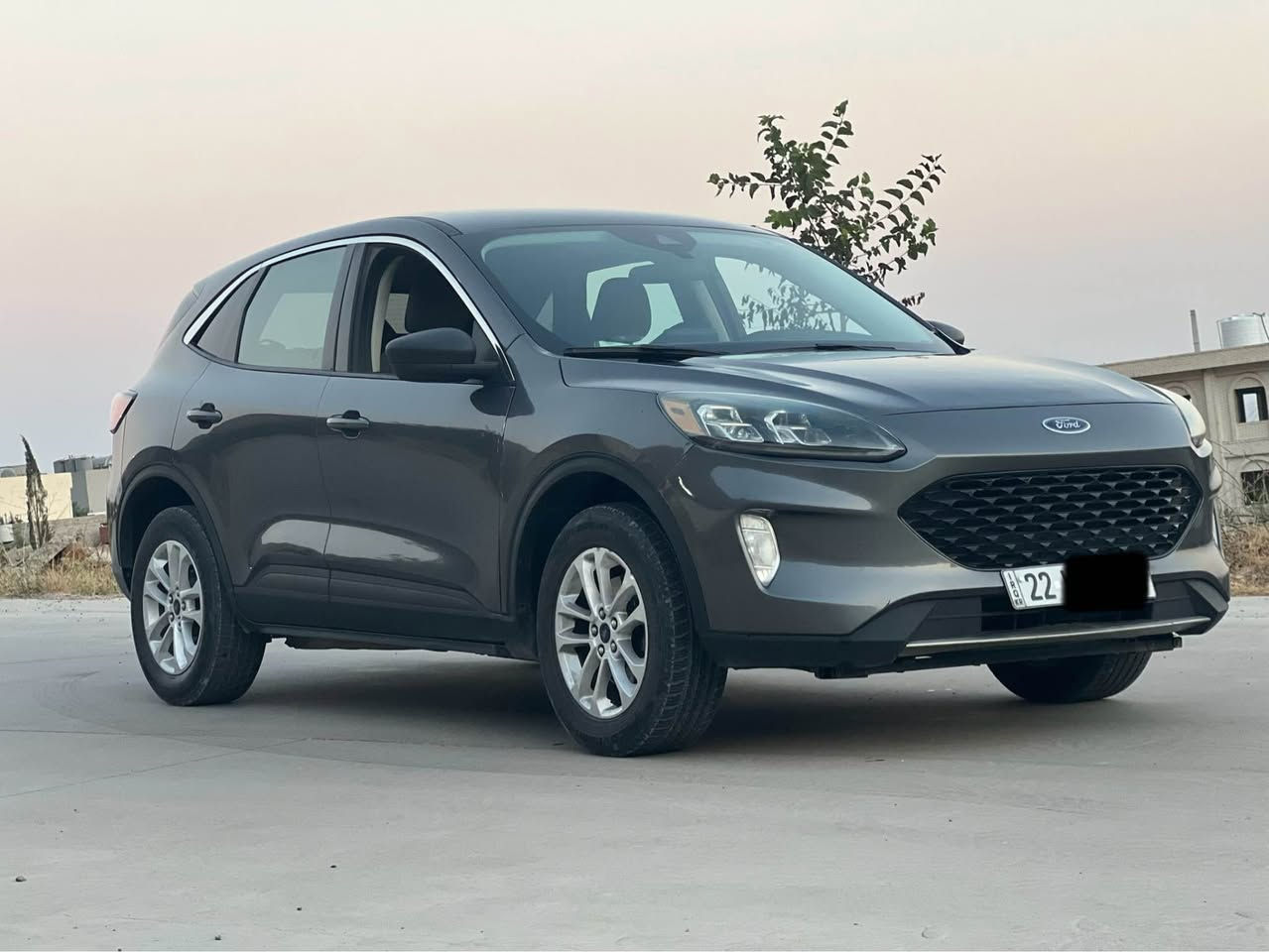 Ford escape 2022 se awd
مواسەفات ئێسئی
١.رادار
٢.خەتی جادە
٣.تحدیل سورحە
٤.گێچ ئەلکترۆنی
٥.شاشە گەورە 
٦. ٥ مۆد 
٧.ئۆتۆ هۆڵد 
٨.ئۆتۆ ستۆپ
٩.برێک کارەبای
١٠.کوشن کارەبای
١١.کوشن هیتەر
١٢.گێڕ ماوس
١٣.تەبرید مەرکەزی
١٤.بەس پانۆڕاما نیە 🙂
١٥.سوکان گەرم
هتدد….)
٢ پارچەی بۆیاخە قرنجێکی هەیە ناوی ئەرباگ بەس سوکان 
سەنەوی تا ٢٠٢٩ یان ٢٠٣٠ نوێیە بە ناوی خۆمانە شوێن رانیە 
ژمارە تەلەفۆن 
سحر ١١٧ گەڵا *********** 

فورد إسكايب 2022 SE AWD
مواصفات المقال
1. الرادار
2. خط الشارع.
3. سورة تهديل
4. الغجر الإلكتروني
5. الشاشة الكبيرة. 
- 6.5 الوضع 
7. أوتو هولد 
8. التوقف التلقائي.
9. فرامل كهربائية.
10. الوسائد الكهربائية
11. سخان الوسادة
12. جير ماوس
- 13 التعرفة المركزية
14. لكنها ليست 🙂 بانوراما.
تهدد....)
هناك قطعتان من الطلاء تحتويان على كرنك يسمى Arbag ولكن الدفة. 
سناوي جديدة حتى عام 2029 أو 2030. 
رقم الهاتف *********** رانية, السليمانية
