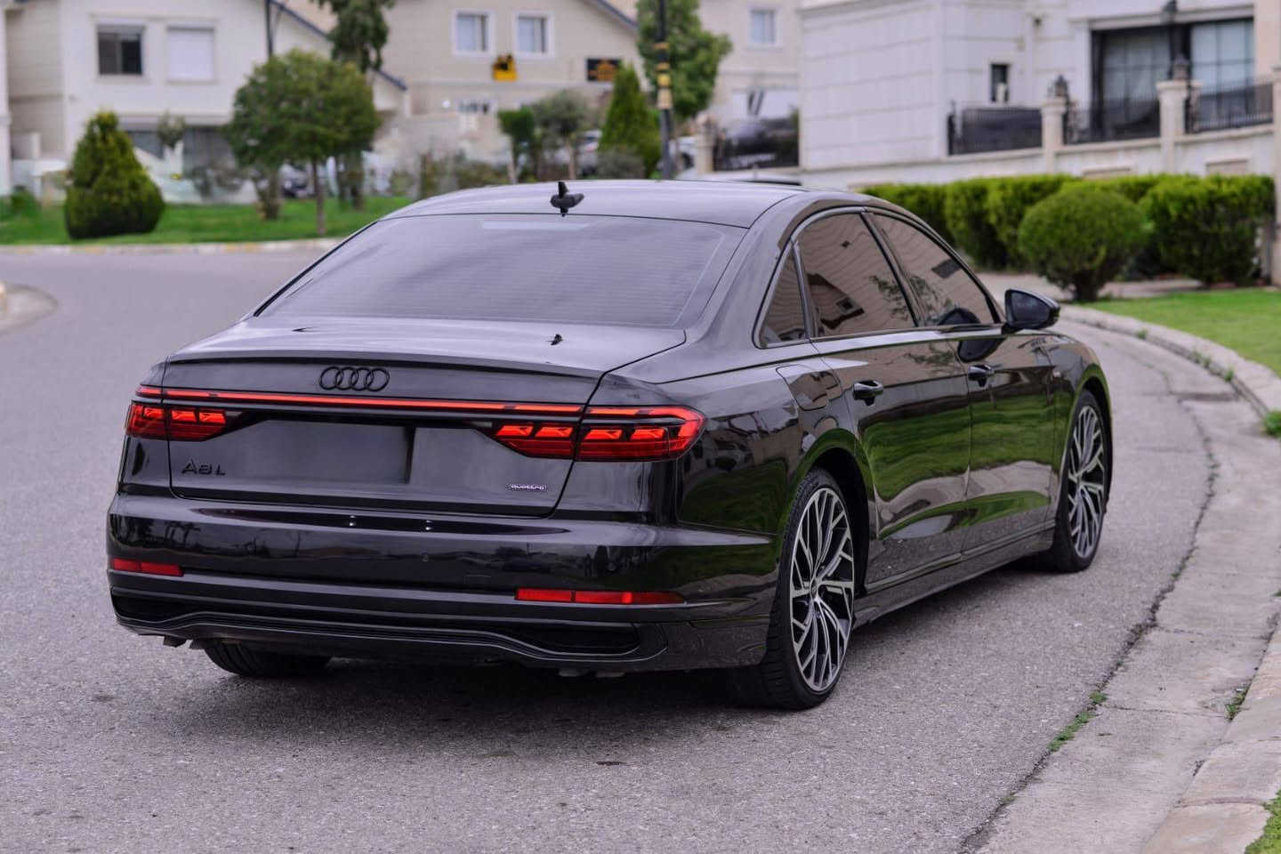 AUDI A8L 55 tfsi quattro 2023
فول مواصفات ١/١

WAULDAF84PN009296

أربيل
٣٩٠ ورقه
*********** واتساب
