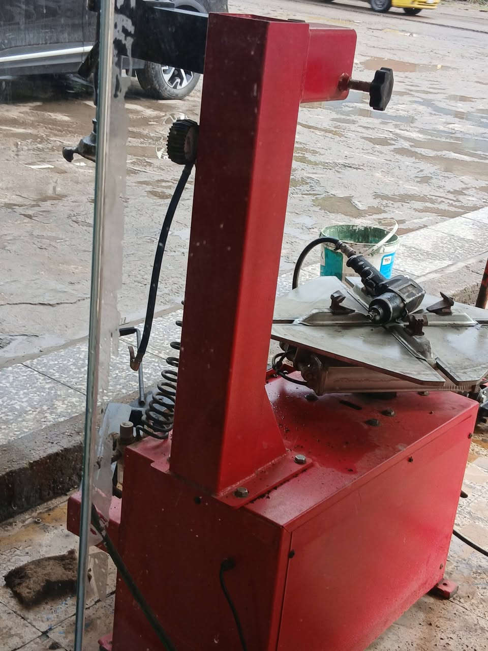 سلام عليكم عندي غراض بنجر كاملة للبيع مكانهن الدوره أمانة الله انضاف ***********
