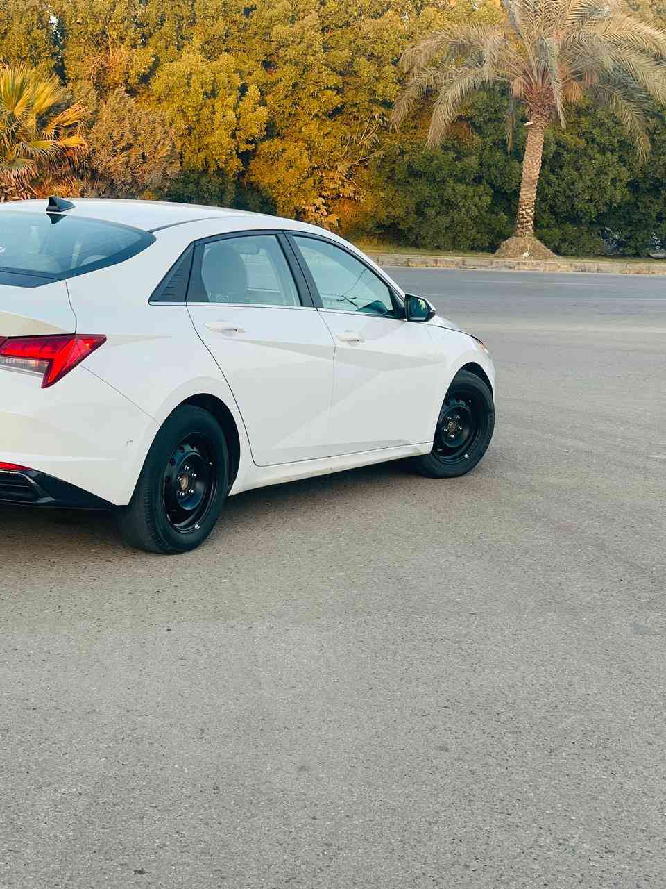 ترهم بيع وترهم مراوس سوناتا مقدس 2011 و2010
الإنترا وارد أمريكي موديل2021 limited فول مواصفات للاخير اعلى مواصفات ب الالنترا
المواصفات.......

فتحه سقف اسلايت 

بصمه تشغيل 

بصمه ابواب 

تشغيل عن بعد 

رادار أمامي
 
رادار خلفي 

رادار جانبي ايمن وايسر 

لد داخلي 

كشن جلد

كشن تدفئه

كشن كهرباء

تحديد مسار 

مثبت سرعه 

وقوف ذاتي 

مانع اصتدام

شاشه ثلاث انظمه (سمارت - نورمال - سبورت )

شاشه دجتال  متصله 

كامرا امامي وخلفي

محرك 2000دوش

حساسات امامي

حساسات خلفي

اللون ابيض صدفي

سياره رقم كربلاء معوقين
مكان السياره كربلاء

***********
