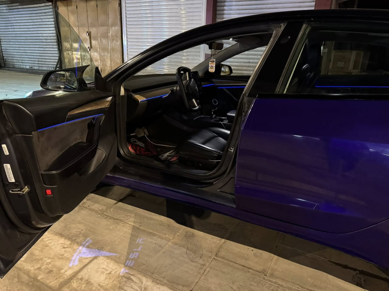 سلام عليكم مودل 3. 2022للبيع  لتفاصيل *********** مكانه كراده 62
