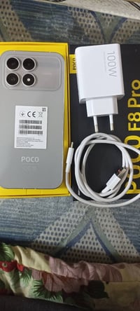 بوكو F8 برو • ٥١٢ • شحن ١٠٠ واط