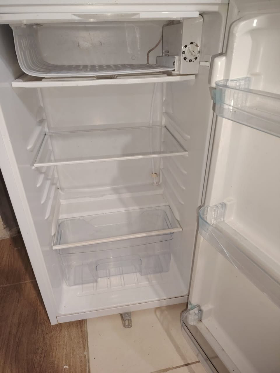 للبيع أغراض موجود في أربيل مع توصيل داخل الاربيل ***********
