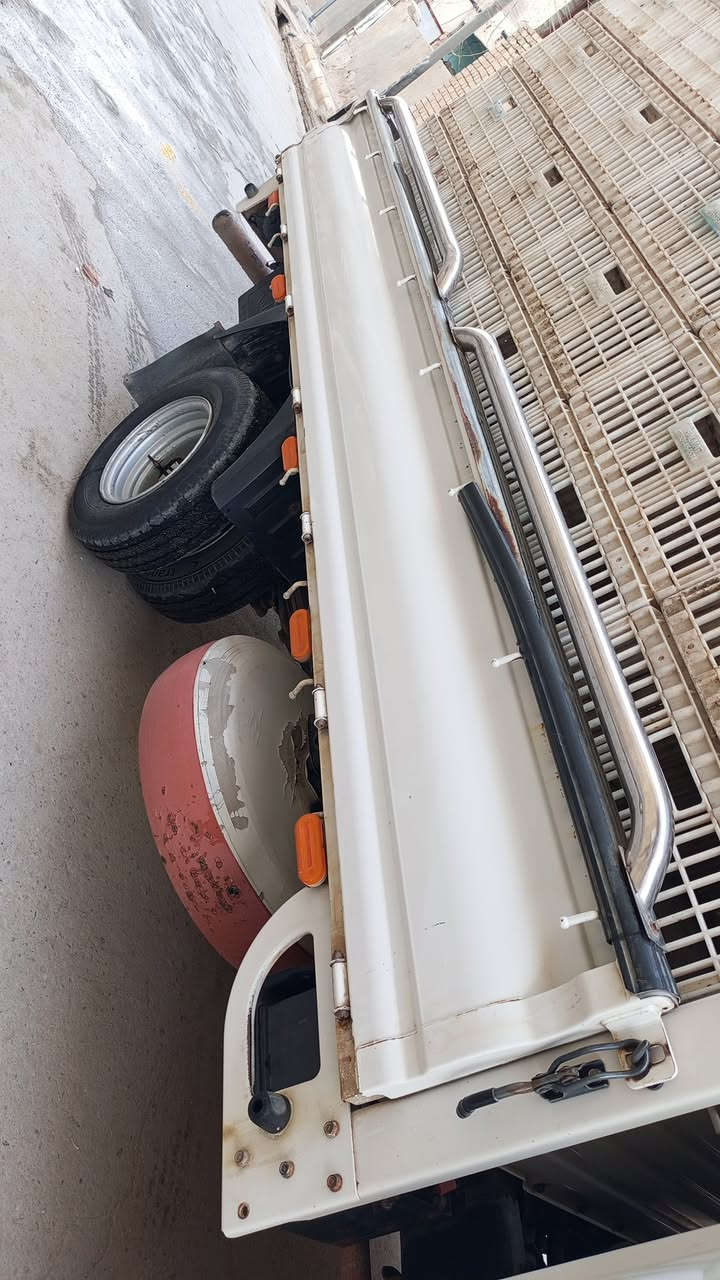 كيا فحل مفتوح 
موديل 18 كفاله سنويه جديده هزه
مكينه كير اكسل كفاله
تبريد ثلج
حداديه جديده
سياره جاهزه م̷ـــِْن كلشي 
 بسمي تحويل مباشر 
رقم قادسيه 
مكاني شطره
السعر 140 وبيه مجال
***********
