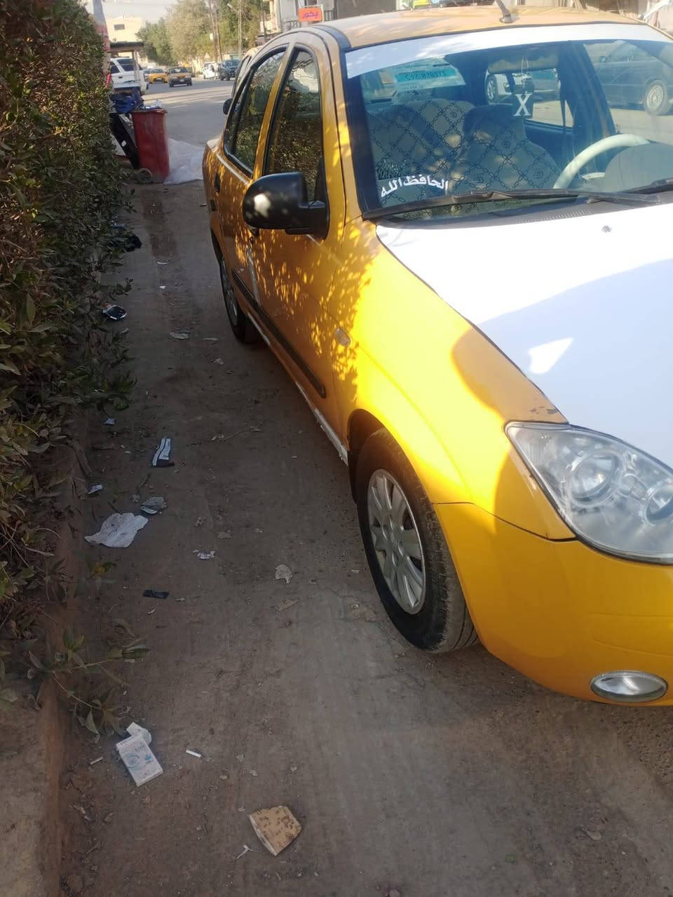 سلام عليكم للبيع مديل ١٥ ضربتها بس بنيد مصلح نفسه عل بارد الباقي كله كفاله تبريد شغال كهربأيات كلها شغاله رقم الجديد هزه جديده  كير محرك كفاله لا تنقيص ولا تبخير السياره خير من الله جاهزه علا اخر حبه سعرها ٣٥ وبيها مجال مكانها بغداد الدوره 
الاتصال ***********
