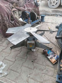 ماطور ٤حصان تبريد  وصير مفرغه وتنطي هوه وتسحب هوه عندي ٤قطع 0782295562...