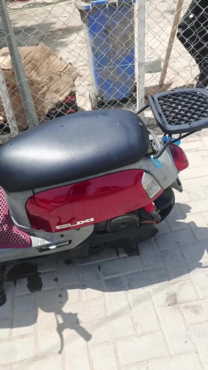بوليس للبيع كابريتر
***********
