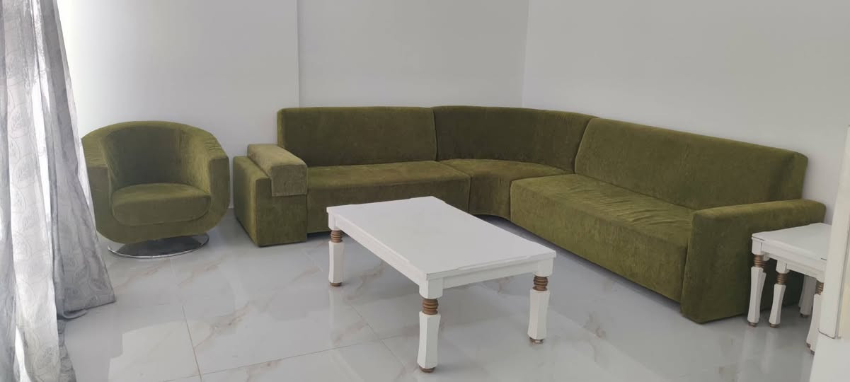 قنفات بحالة جيدة جدا للبيع السعر ٣٥٠،٠٠٠ مكان اربيل أربيل, العراق


**إذا كنت صاحب هذا الإعلان وتريد حذفه لأي سبب، رجاءا أرسل رسالة إلى الدعم الفني**
