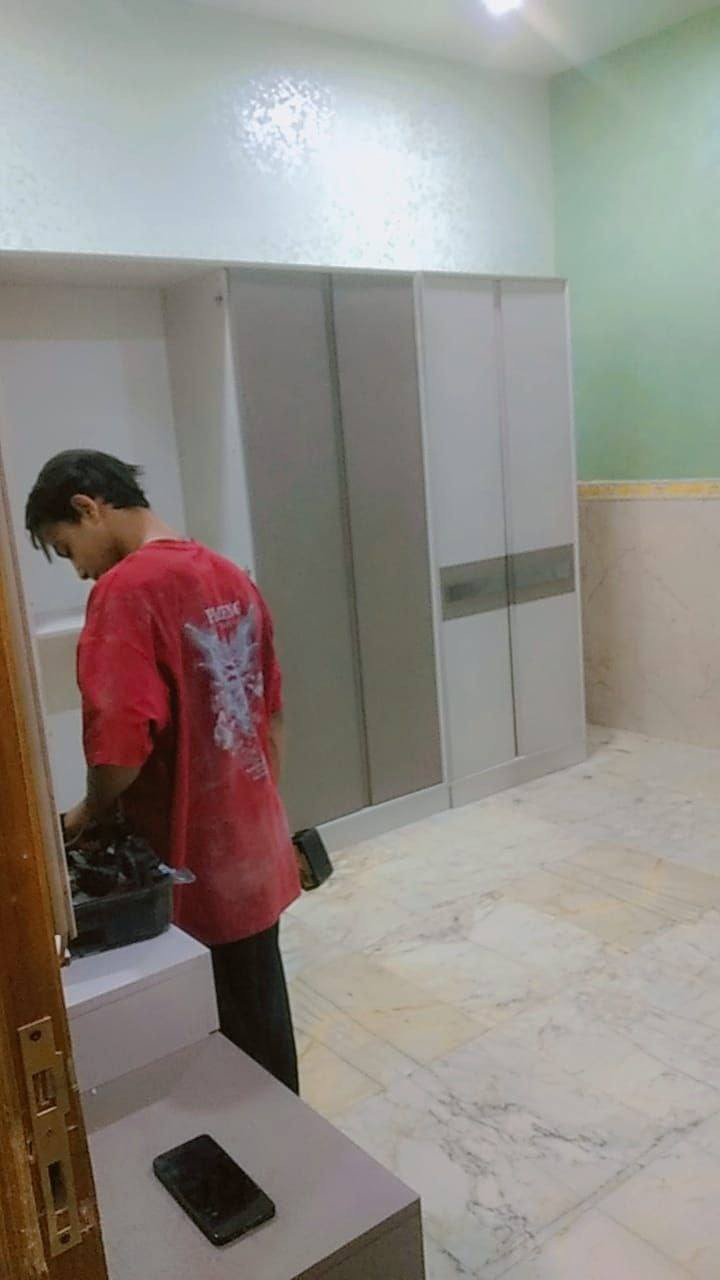 نجار فتح وشد ونقل انواع الغرف التركيه والماليزيه والعراقيه داخل كربلاء وجميع المحافظات وبدقه عاليه واسعار مناسبه اتصال *********** واتساب او تراسلني خاص
