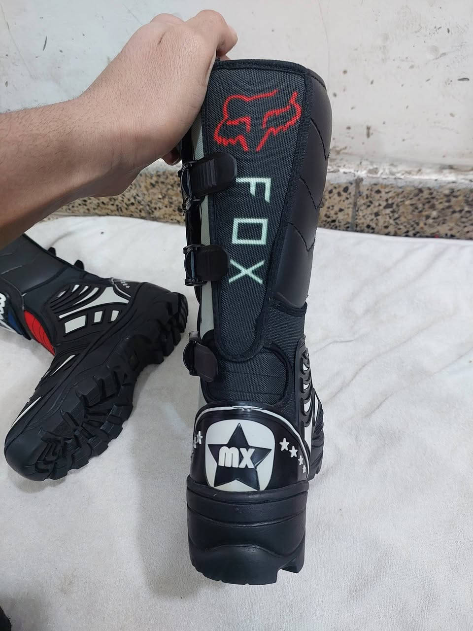 حذا مال دراجاين بهل شكل جديد ماملبوس القياس مامكتوب قياس  فحم سعر 35 الف توصيل موجود


**إذا كنت صاحب هذا الإعلان وتريد حذفه لأي سبب، رجاءا أرسل رسالة إلى الدعم الفني**