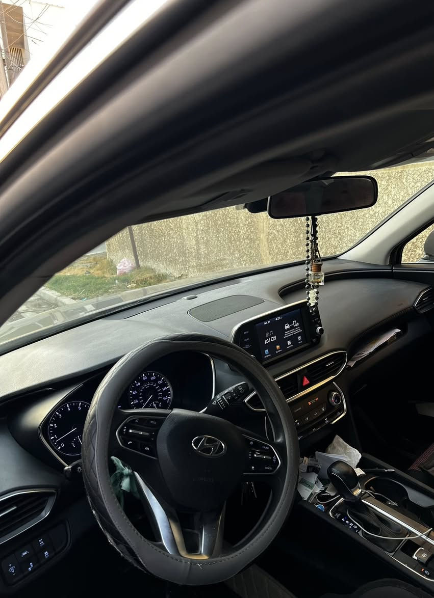 ‭٠٧٩٠ ٣٣٣ ٨٢٨٢‬
سنتافي ٢٠١٩ لون جوزي سيارة كلين على ايدي امريكي محرك ٢٤٠٠ gdi   تصليح ربع دعاميه امامية 

شوية بيها ملاحظات خارجيه طعجات خفيفه باب الصدر والخلفي بدون خدش تروح بارد 

وبيها نكرات بالتكمه الخلفيه من الجهتين اني كاتب جوه وحده من الصور بالمنشور موضح 

رادار ودفع رباعي 

السعر ١٧٥ ورقة

ممتواجد فيس اتصال فقط
