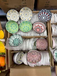 تنزيلات • كاسات منقوشه • الزبيديه شارع المدارس