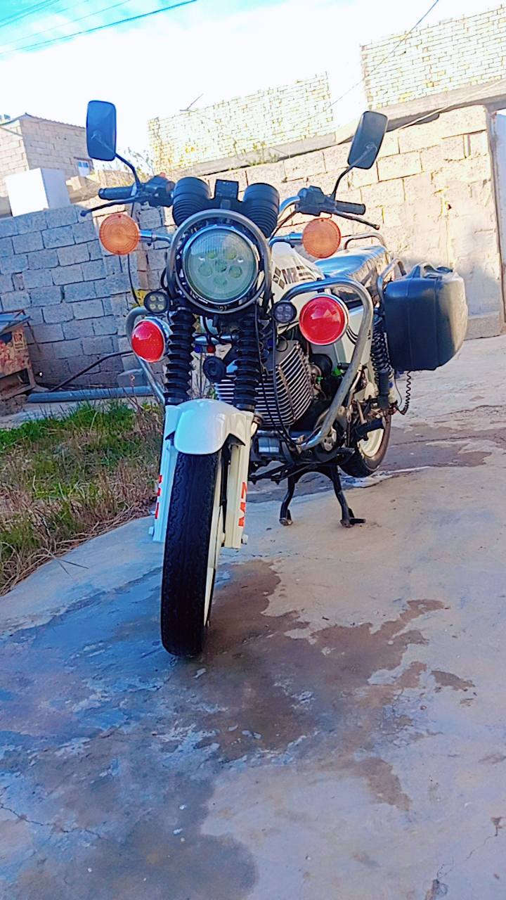 السلام عليكم MZ البيع نضافتهه 95 موديل 82 بدون الشراي يراسلني خاص السعر 5مليون رقمي ***********
