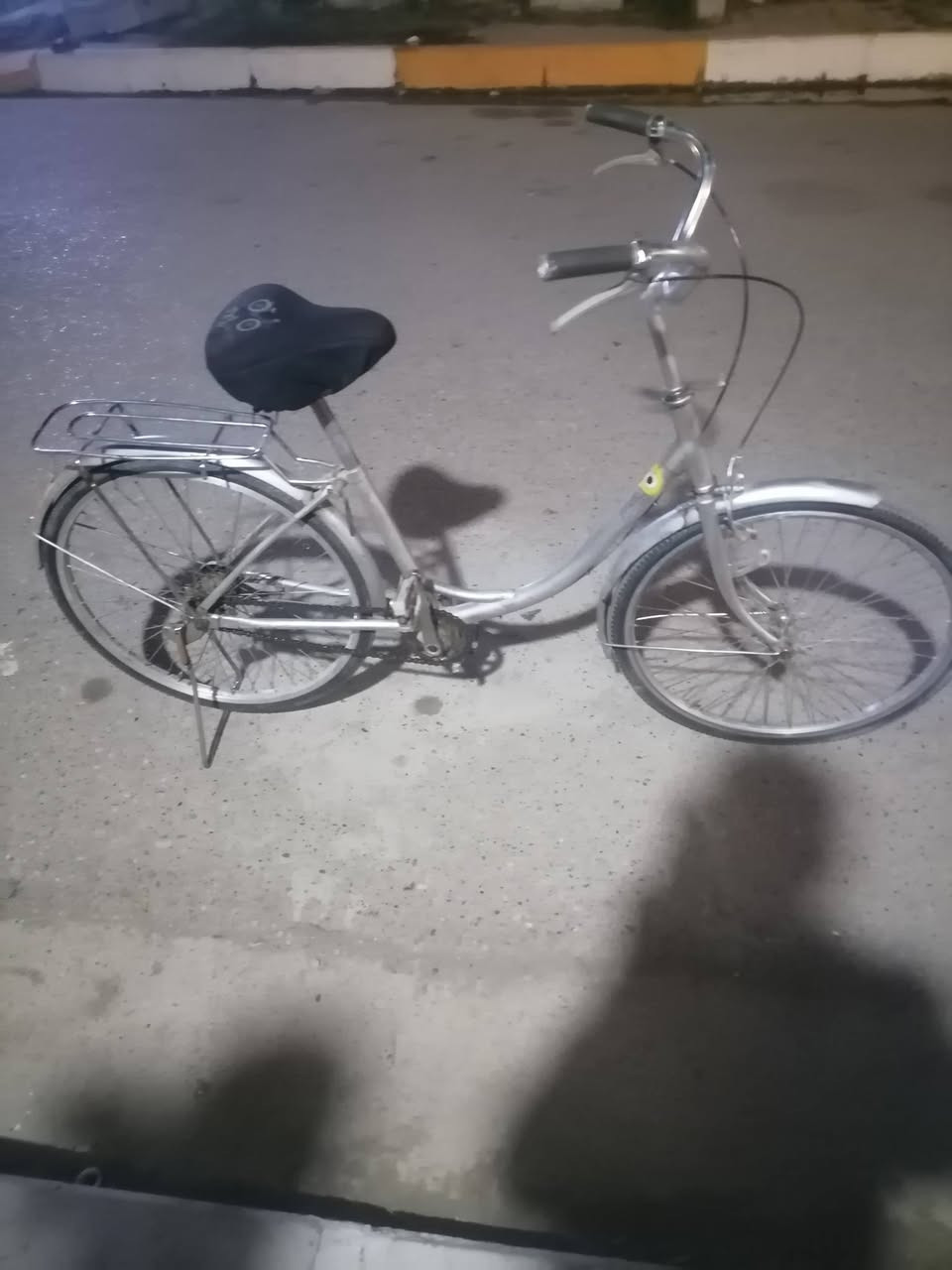 السلام عليكم باسكل للبيع باسكل نضيف كلش كامل مكمل المكان بعقوبه التحرير السعر ٤٥ وبي مجال حجم ٢٤ الخاص مفتوح


**إذا كنت صاحب هذا الإعلان وتريد حذفه لأي سبب، رجاءا أرسل رسالة إلى الدعم الفني**