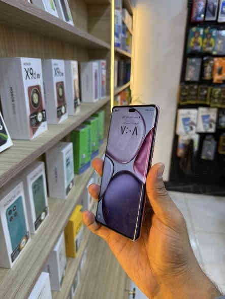 𝐇𝐎𝐍𝐎𝐑 𝐗𝟗𝐂 
رام 12 +12
ذاكرة 256GB
#السعر 265 الف
قناة تليكرام 
https://t.me/dijlah_mobile
للاستفسار راسل الصفحة او الاتصال بالرقم 👇 
***********
الموقع / طوزخورماتو قرب فلكة امام احمد دجلة للموبايلات
