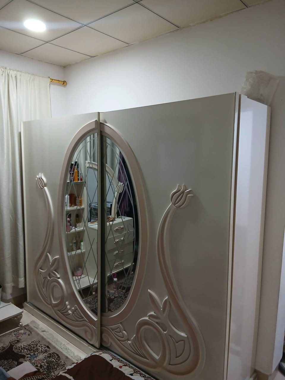 للبيع.  ٦ قطع والميز تواليت بي جامه سلايت بسبب صغر المكان مشاديهه وكنتورهه جبير سعرهه ٣٥٠ الف مكاني اربيل زيلان


**إذا كنت صاحب هذا الإعلان وتريد حذفه لأي سبب، رجاءا أرسل رسالة إلى الدعم الفني**