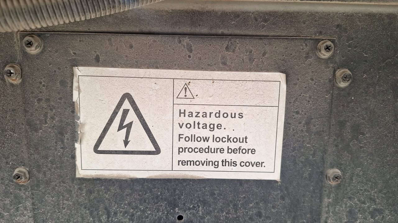 مولد للبيع التفاصيل داخل الصور جديده مستخم قليل مكاني زيونه السعر 65 ورقه 
***********
