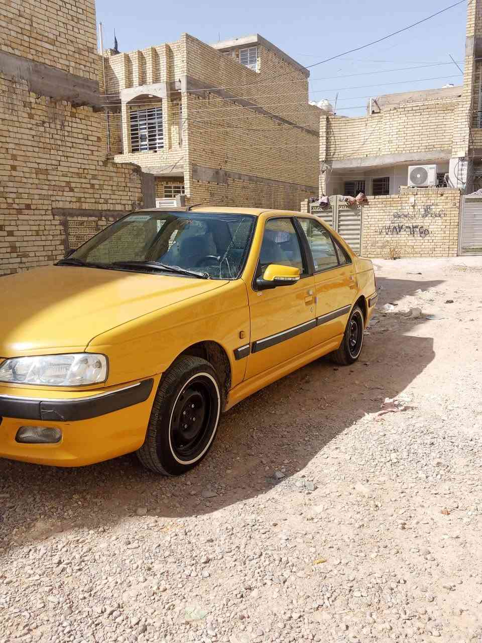 سلام عليكم شباب بيجو باس موديل 15 صبغ بل جاملغ الايسر سيارة كامله تخم داير جديد كلشي بيهى شغال تبريد كامله السيارة كامله ارقام انكليزيه هزة كامله بس تحويل ثاني يوم السعر 43ورقه باقي التفاصيل خاص واتساب *********** العنوان بغداد المدينه

