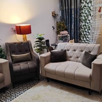 ١٠ مقاعد • موديل تركي • نظيف جداً