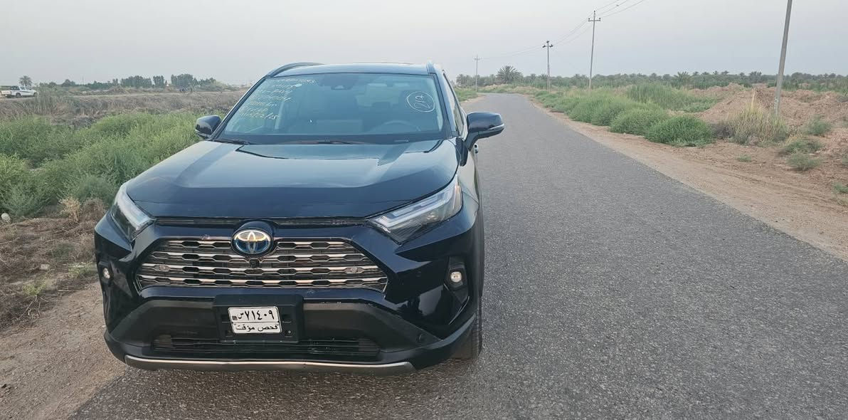 تويوتا راف4
24 وارد امريكي هايبرد وبانزين
فول 4 كامرات 360 درجه.بدون ايرباك .. فتحه .. كشنات جلد ..كشن كهرياء .. تدفئه كشنات ..تدفئه ستيرن .. سماعات jbl.رادارات.. تحديد مسار .
 الحادث موضحه بالصور  
سياره جديده جدا وممستعمله بالعراق مواصفات فوال واحد ع واحد 
*********** واتساب

