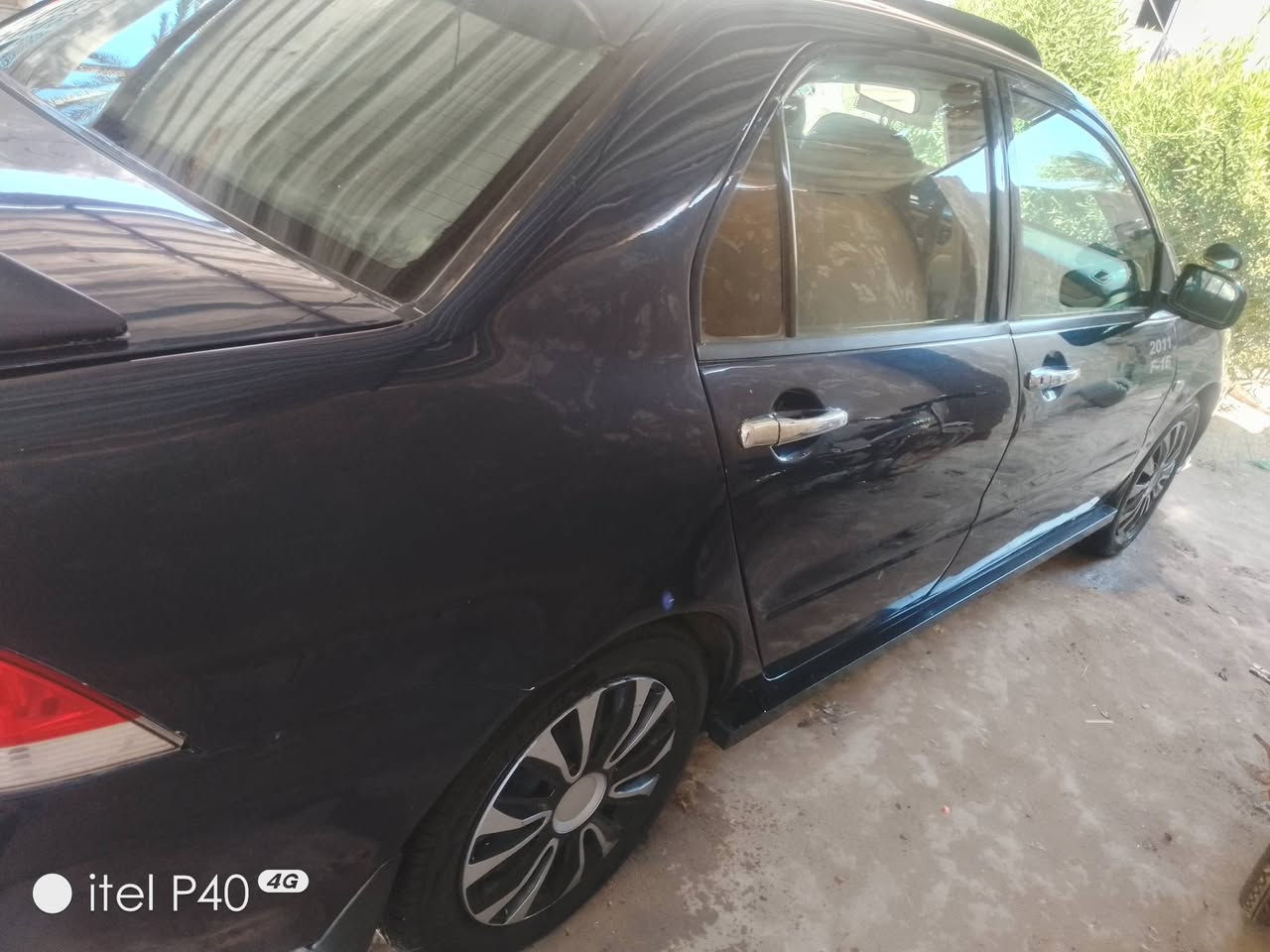 لانسر 2011باسمي صبغ عام جاملغ خلفي وامامي نفس الجهه معدلات 68وبيها مجال قليل كربلاء الحسينيه ***********
