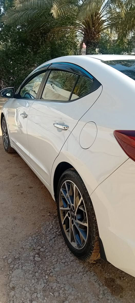 للتواصل هاذه رقمي (***********)
