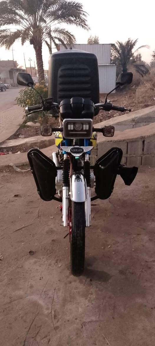 سلام عليكم دراجه للبيع موديل 25 بيهه عواج بل ويل الخلفي  بعده جديده اوراق كامله مكاني جزيره بغداد السياحيه 850 وبيهه مجال
 حك الجيه جماعت ال 750 لاتعلقون.  ***********
