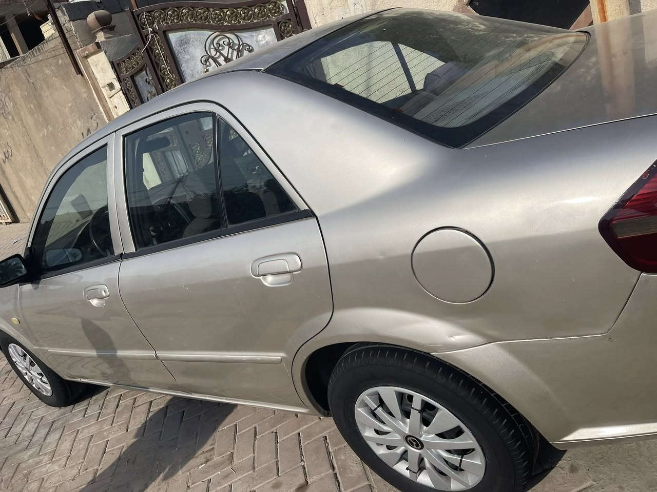 السلام عليكم مازده 2010 سياره خير من الله نقصها فقط دبلات خلفيه تعبانات باقي صدرها كله جديد خلفي امامي جديد تخم تاير جديد تدفئه تبريد ثلج 
السياره مصبوغه حزام للجماليه ابيع مصبوغه عام رقم سليمانيه بسمي السياره تريد تجويل تريد وكاله 
السعر 63 وبيها مجال قليل للاستفسار *********** اتصال او واتساب ممتواجد بالماسنجر
