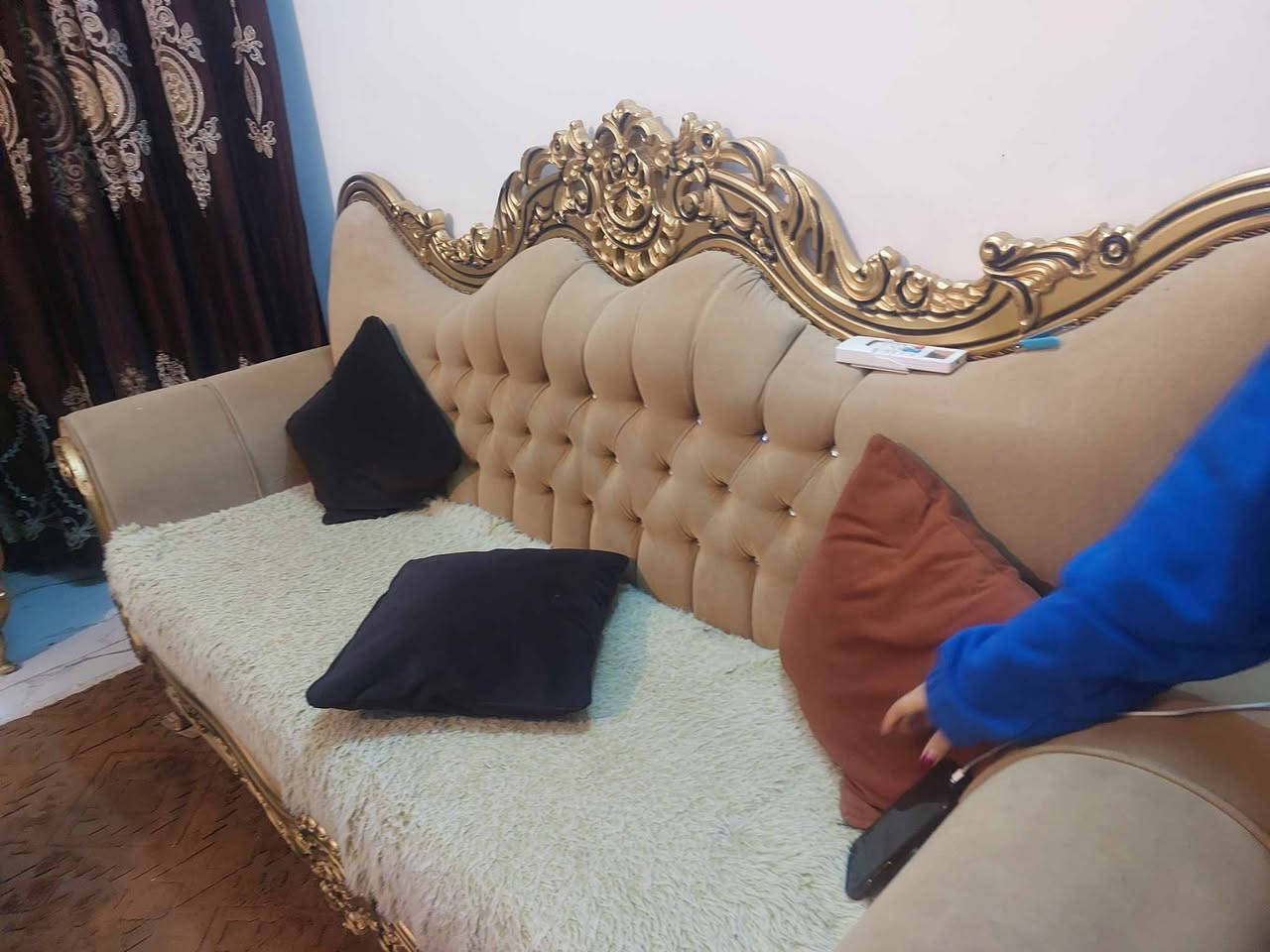 تخم ملكي 10 مقاعد كلش نضيف ماخذي ب900 ويردونه ب350 وبي مجال قليل لشراي مكان بغداد جزيرة بغداد


**إذا كنت صاحب هذا الإعلان وتريد حذفه لأي سبب، رجاءا أرسل رسالة إلى الدعم الفني**