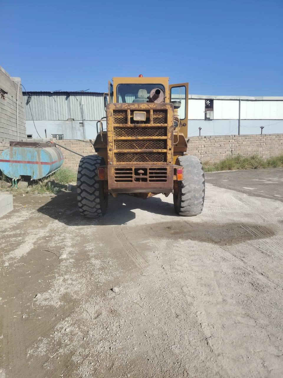 بسم الله شفل كاوسكي80 للبيع موديل83 صبغ بلادي حداديه من بوشات وصينيه وتعمر الكيله جاهز كير ومحرك واكسلات مكفولات ومضخات جددالشفل بل شغل تعال افحص وتدلل 3تايرات جدد رقم بصره مشروع وطني تحويل ثاني يوم السعر170وبي مجال العنوان سامراء للمعلومات ***********-77829557447
