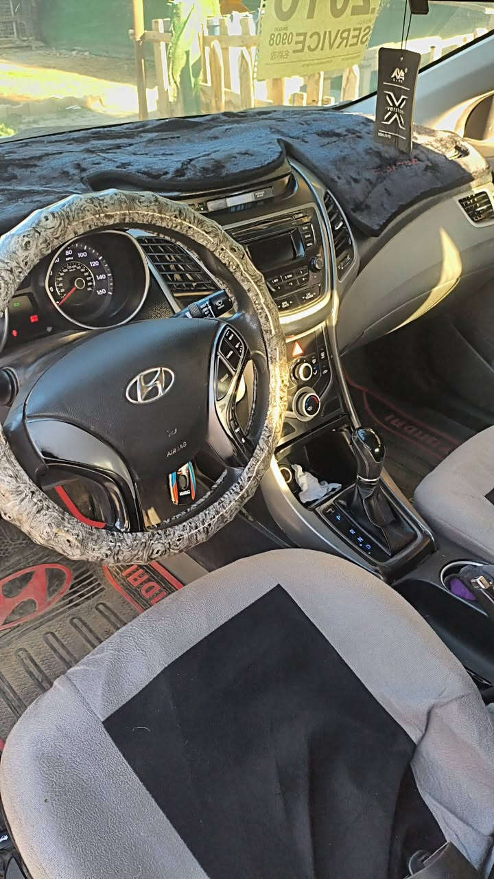 #النترا مديل 16
وارد امريكي 
تبديل. بنيد أو چاملغ امامي 
التبديل داخل امريكا 
اصليات ليبل 
اللون صدفي. بعض الاماكن تقشيط
حتى ماادوخك.  ابيع. حزام 
الرقم دولي 
ملاحظات بسيطه جدا 
والسعر جدا مناسب 
92 ورقه 
العنوان بغداد رحمانية الشعله 
***********
