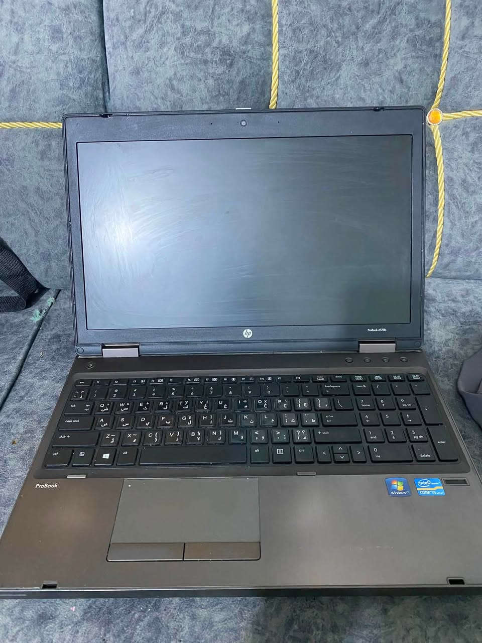 لابتوب HP ProBook 6570b نظيف مال بيت واستخدام خفيف 💻✨
يا الله توكلنا على الله.. شباب لابتوب أشقر ونظيف، مال دراسة، تصفح، شغل مكتبي، أو جماعة البحوث برامج هندسية . الجهاز شغال وعال العال وما بيه أي نقص.

المواصفات (تفليش وبسعر مناسب):

1-المعالج (Processor): Intel Core i5 (الجيل الثالث 3340M) بسرعة 2.70GHz – قوي ويتحمل شغل.

 2-الذاكرة (RAM): 8 جيجا DDR3 (سريع وميشنق).

 الهارد (Storage): SSD سريع جداً بحجم 238 جيجا (النظام يفتح بثواني).

 3-كارت الشاشة: Intel HD Graphics 4000.

 4-الشاشة والكيبورد: شاشة واضحة وكيبورد كامل بيه أرقام جانبي (يفيد جماعة الحسابات والمبيعات).

الملحقات: الشاحنة الأصلية ويا الجهاز.

النظافة: مثل ما موضح بالصور، نظيف جداً ومستقر.

السعر: 220 الف (وبيه مجال قليل للشراي الطيب) 😉

المكان: الديوانية 

 الاستلام مباشر حسب الاتفاق

للاستفسار والشراء، الي يعجبه يتفضل خاص أو يتصل على الرقم: ***********

