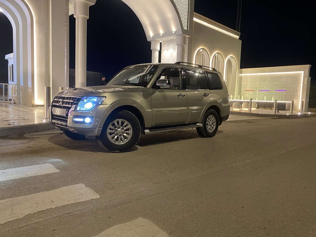 السلام عليكم للبيع
باجيرو 2007

محرك كير خير من الله

تبريد ثلاجه 

كهربائيات كله جديد 

تخم تاير جديد مال شركه 

سياره كلش حلوه 

غرفتها نضافتها 100/95

بجم زنون 

شاشه كامره 

رقم بغداد دولي 

هزه جديده 

صبغ جاملغ  وبنيد اثر شخوط فقط رش بدون دواخل

وبيها حالوب وجراد بسيط بل قماره 

موقع بغداد 

سعر سياره 99 ورقه وبيها مجال بسيط 

الاستفسار 

***********

احمد
