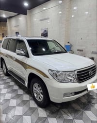 لاندكروز • ٢٠٠٩ • كارتون