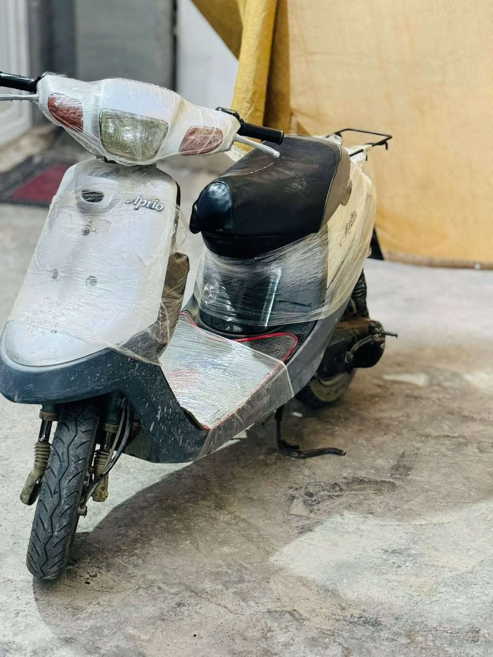 بطه للبيع نضيفه حيل نكره سلف كهربائيات كلها شغاله شلعه ومعدل فول خير من الله الدراجه بل حقيقه احلى كل نقص مابيها السعر 475
***********
