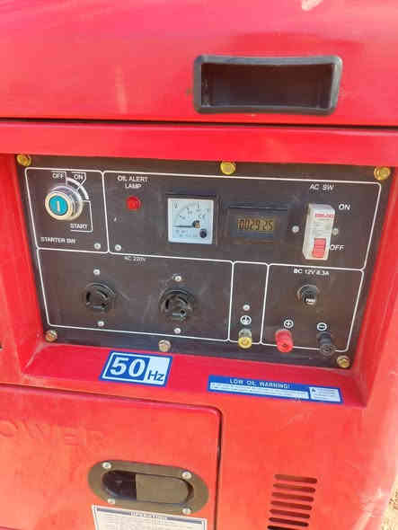 سلام عليكم مولد كامه كاتم للبيع مشتغل 29ساعه مكان واسط صويره استفسار ***********
