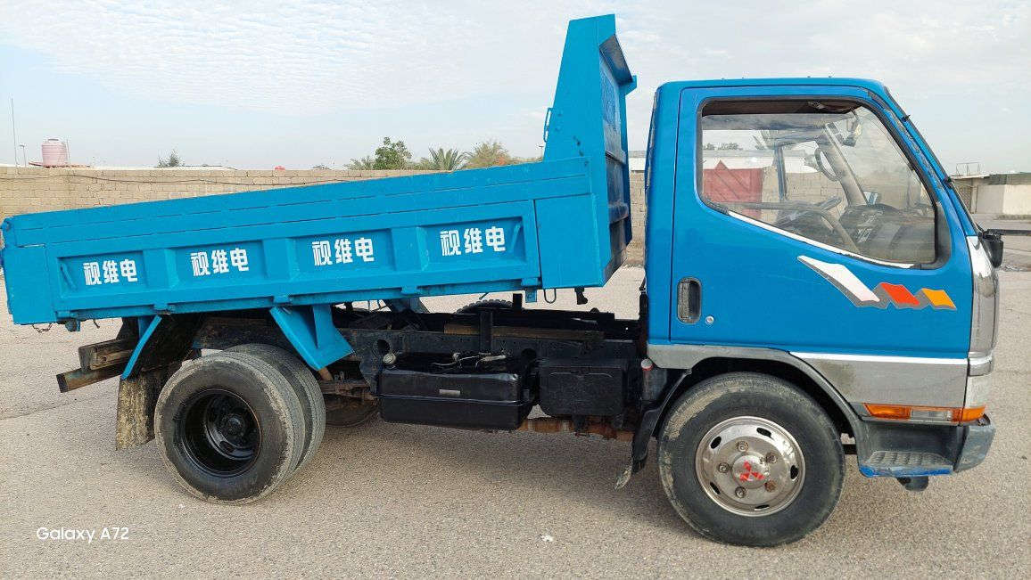 سياره كنتر بزون ميتسوبيشي نظيف 3 طن قلاب مديل 1994 
الرقم انكليزي بصره السنويه بأسمي نافذه لسنة 2029 
السياره كفاله مكينه وكير واكسن وبدي وبم جديد ونوزلات ومدكه وشاصي وتخم تاير وقماره كفاله 

سعر السياره 161 وؤقه واكو مجال قليل للشراي وجيتكم واذا مو شراي لاتكسر بحلال الناس
مكان السياره البصره الرقم للاستفسار 
***********_***********
