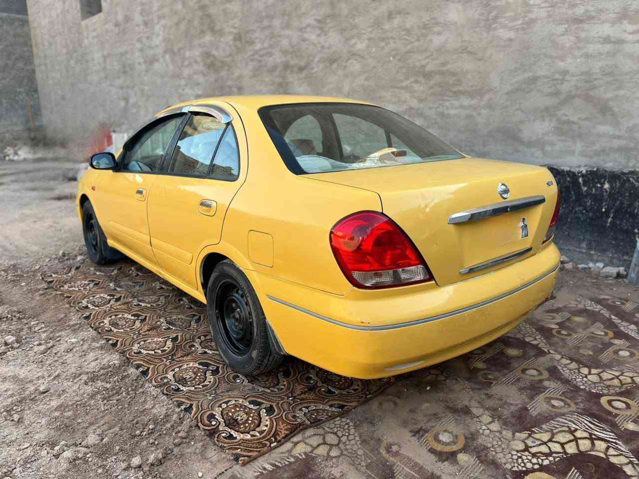 سياره نيسان صني موديل 2008 محرك اسود نظافه جيده جدا تبريد فول حداديه فول كما مبين في الصور للاستفسار الاتصال على الرقم ***********
