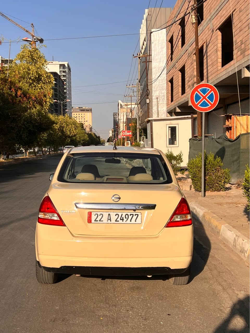 نیسان تیدا تاکسی ٢٠١٢  ، ٢ پارچە  بۆیاغ ،٤ پارچە تەعدیل ،   پشتی جەمبەکی خەفیفی هەیە ژۆرێ نەگرتیە  ،سەنەوی و هەزە تازەیە  رەقەم باریک ، غرامەی نیە سعری ١٢٠ وەرەقە و معامەلە .شوێن : هەولێر
*********** أربيل, العراق
