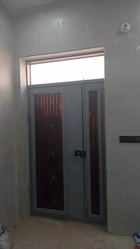 مشتمل للأيجار مساحه 50 بناء جديد ستوه طالع منه بنه للأستفسار 079036201...