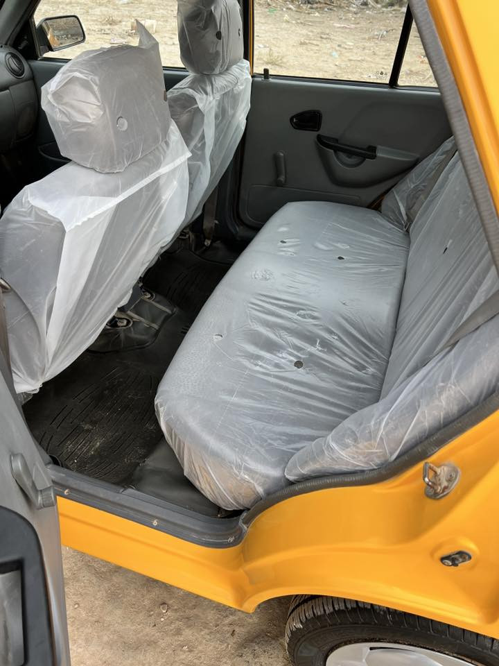 السلام عليكم
للبيع موديل2023 
كفاله من الشخط 
حتى شخطة ما بيها 
فقط خيط بخار كلش قليل وهنه كلهن بيهن بخار 
سنويه 2029 
رقم انكليزي قادسيه 
تبريد / تدفئة 
حدادية جديدة 
مكانها الديوانيه 
سعرها67 وبيها مجال قليل 
***********
