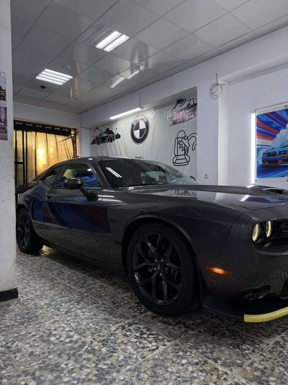 سلام عليكم
چالنجر RT Max 2023 Last Call

محرك 5700cc Hemi

اعلى اعلى مواصفات بالدودج (رادار + فتحة) قليل يجي اثنيهن سوه

مواصفات السيارة معروفة لان Max يعني كلشي موجود بيها

فتحة سقف

كشنات كنتارة + جلد

كشنات حضن (رياضي)

كشنات تدفئة + تبريد

كشن السائق كهربائي

كشنات خزن 

تدفئة الستيرن

الستيرن كهربائي

نقاط عمياء

هيتر بالمري

رادار امامي 

رادار جانبي

دخول بصمة

حساسات خلفية

الويل حجم ٢٠

السيارة ماشية 12 الف مايل فقط

السيارة كلين تايتل بيها فقط اسفل الدعامية مبدل

السيارة رقم اربيل

للسعر  والتفاصيل ، واتساب فقط

***********

مكان السيارة بغداد
