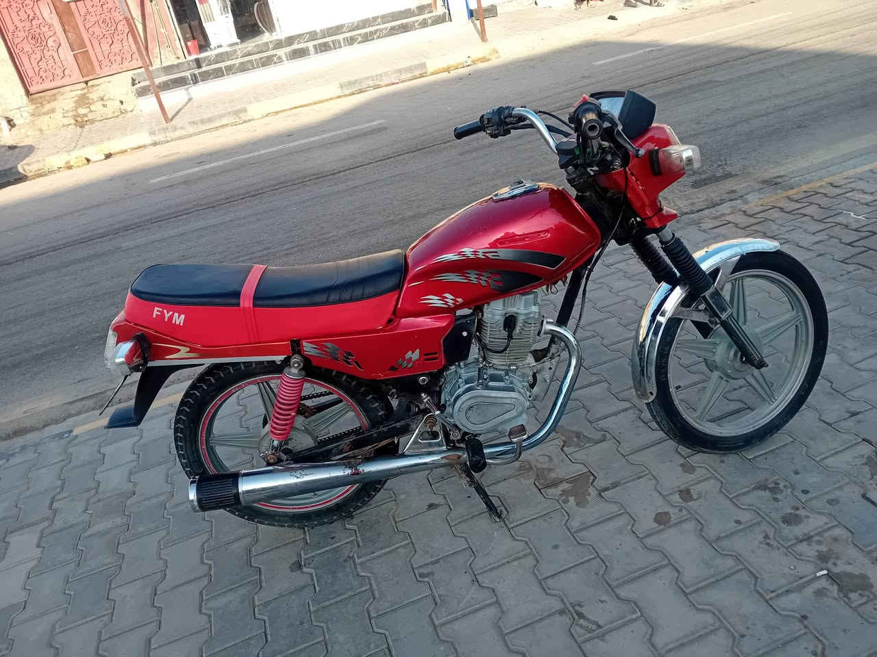 فيوم ١١رقم اسود بلكوت سعر٤٠٠ بي مجال ***********
