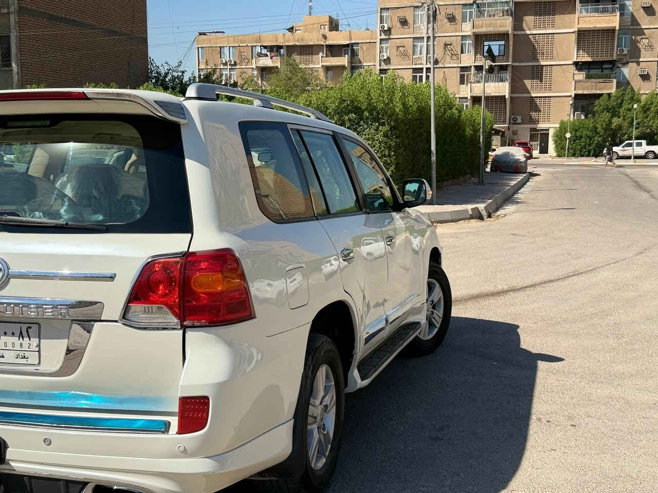 سلام عليكم 
للبيع فقط 
لاندكروز موديل 2013 رقم بغداد  
سيارة بريم ومعرفة مواصفات فول
السونار مرفق مع الصور 
السعر 216 
للستفسار ***********
***********
