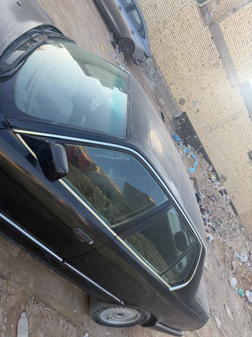 السلام عليكم بي ام دبليو موديل 1990 كير. محرك كله جديد يحتاج تلحيضات عليه مال تعمير   السعر 20 قفل قفل مكاني بغداد ***********
