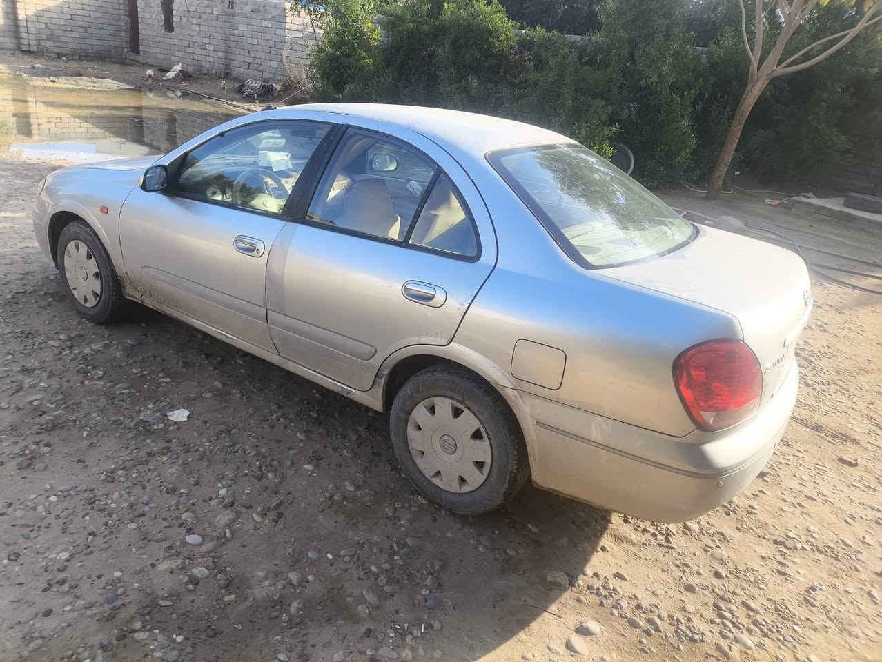 السلام عليكم

سني ياباني 2009 لون رصاصي للبيع كير ومحرك شرط

محرك قبق اسود المرغوب

صدر زين

السونار بالصورة مبدل بيها بونید و بیها چم بارد فقط

السعر الاتصال:

***********

0781721641
