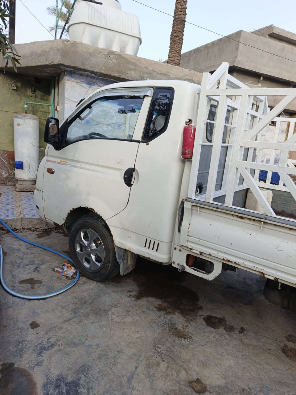 #للبيع كيا بورتر موديل 2007 رقم ديالى  انكليزي سنوية 2031
بسمي شرط التحويل كير ومحرك  اكسل رقم شاصي واضح بشرط فول بلادية بدون صبغ) طخم تاير دوشمة جديدة كهربائيات كلها شغالة  مكاني ديالى ناحية كنعان شلالات #السعر_77$ وبيها مجال بسيط الاستفسار الاتصال على الرقم ***********
