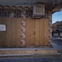 محل للإيجار • مقابل اعدادية التجارة • بابين ركن